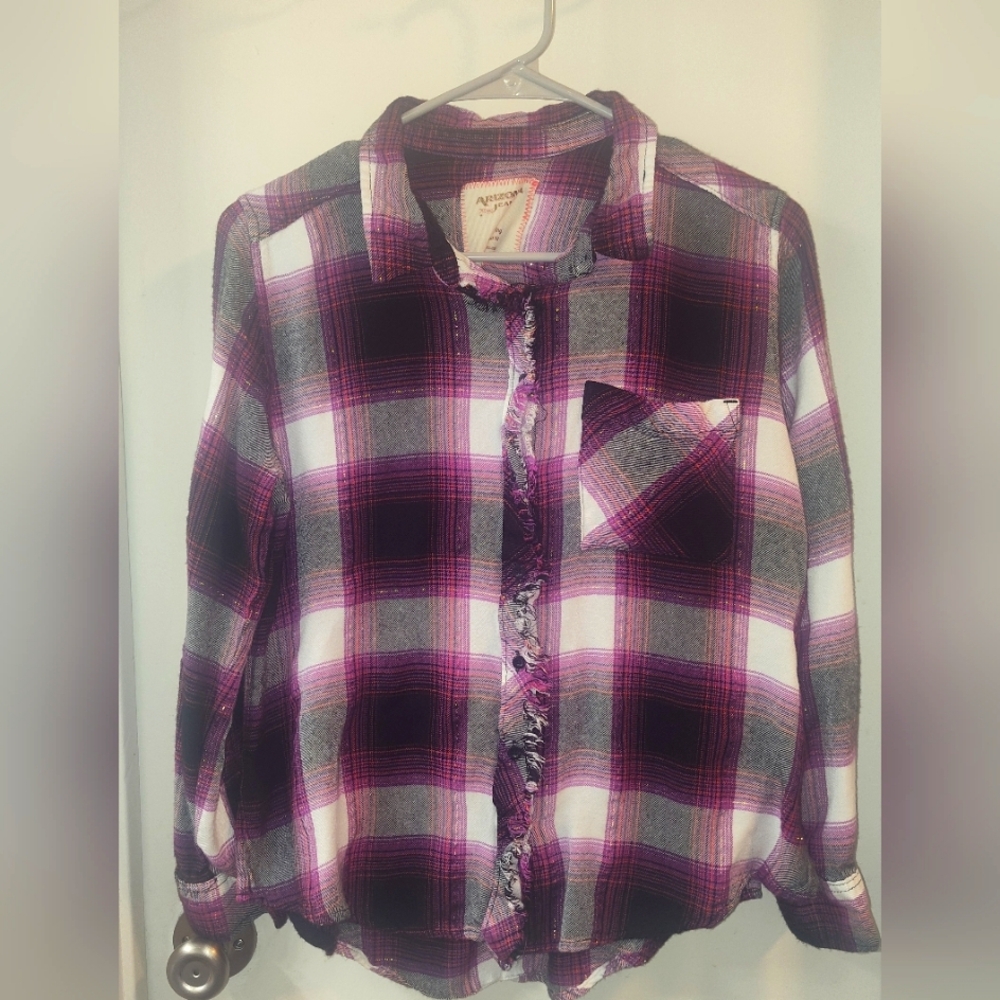 Plaid top